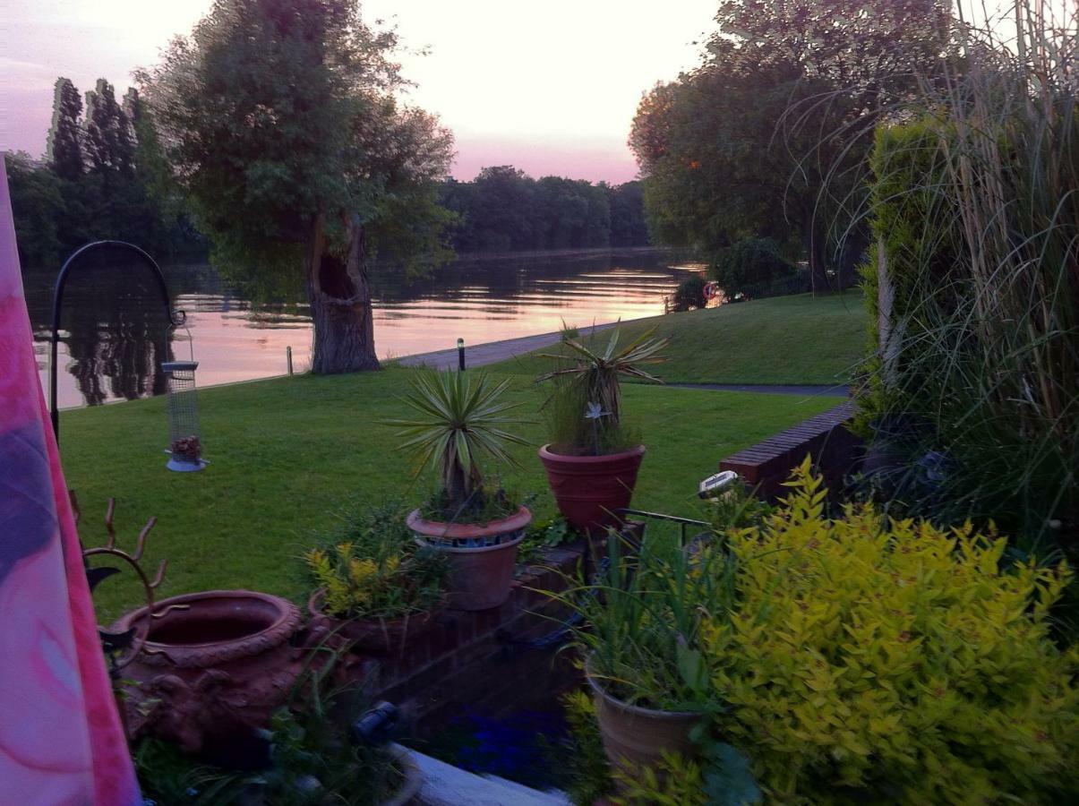 Chiswick Riviera With Free Parking Bed & Breakfast London Luaran gambar